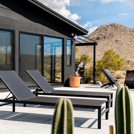 Sacred Haven L Cabin W Cowboy Pool At Park Entrance Joshua Tree Bagian luar foto